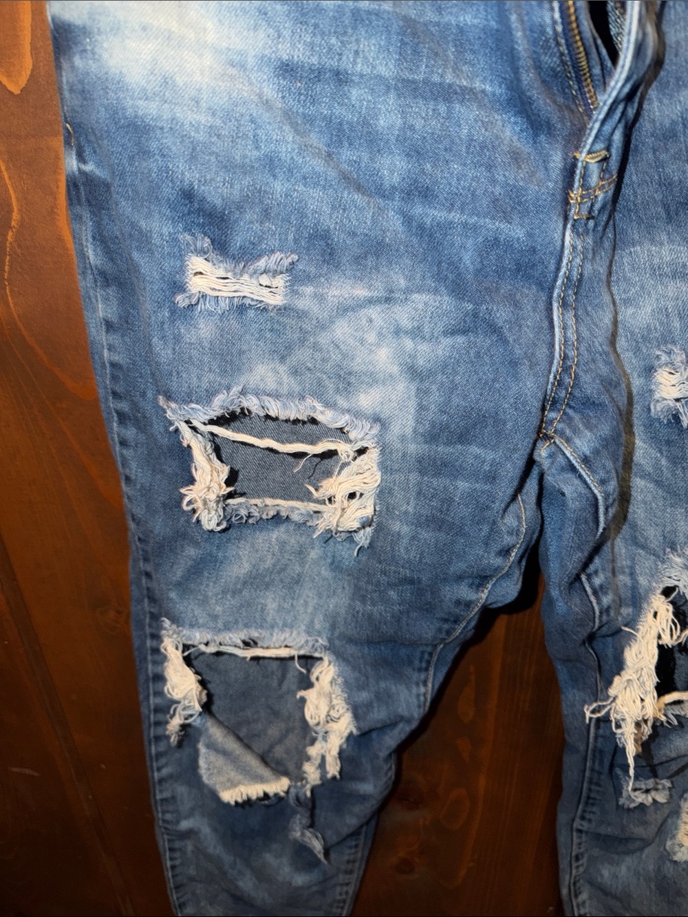 Forever 21 Light Blue Distressed Ripped Jeans - Picture 5 of 9